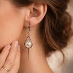 Pearl Drop Bar Earrings – ADRI TRIBE - Image 3